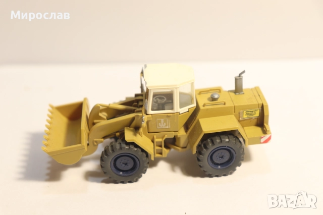 WIKING H0 1/87 БАГЕР ФАДРОМА ТОВАРАЧ КАМИОН МОДЕЛ, снимка 2 - Колекции - 52489609