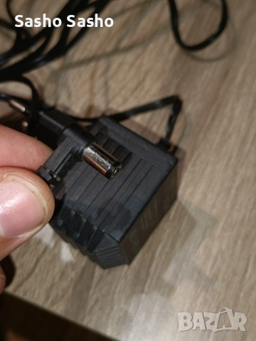 адаптер , снимка 2 - Кабели и адаптери - 54328863