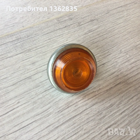 НОВ оригинален руски страничен мигач за калник за Жигули / Лада / ВАЗ, снимка 9 - Аксесоари и консумативи - 53041092