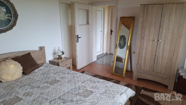 Продавам кьща на три етажа и 5 минути от плажа, снимка 17 - Къщи - 50999913