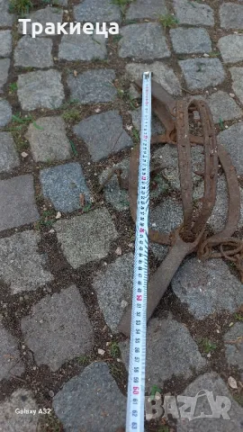 СТАР РЪЧНО КОВАН КАПАН ЗА ДИВЕЧ , снимка 2 - Антикварни и старинни предмети - 50057967