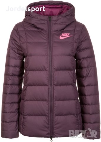 Дамско яке Nike Essentials, снимка 1