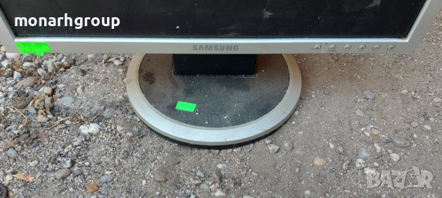 Минитор Samsung /счупен дисплей/, снимка 2 - Монитори - 37818417