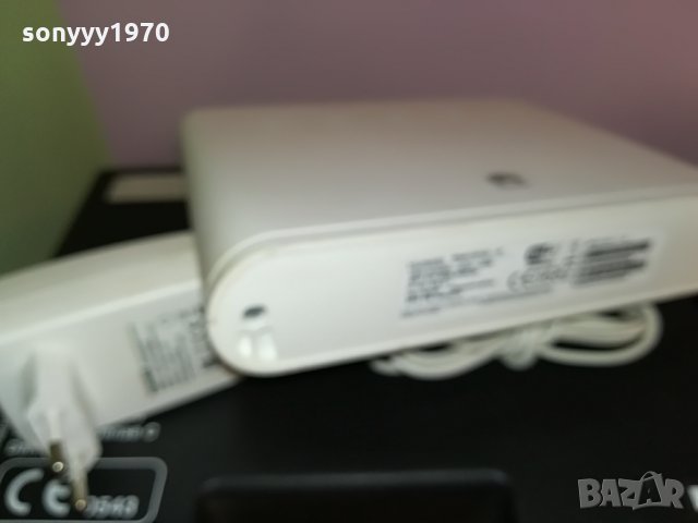 бял рутер 4G-HUAWEI-с бели антени и адаптер 2008211107, снимка 8 - Рутери - 33868736