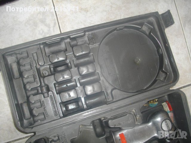 Немски Комплект 4 бр. Пневматични Инструменти-Пневматичен Ексцентър Виброшлайф/Секач Къртач/Обдухвач, снимка 4 - Други инструменти - 42097313