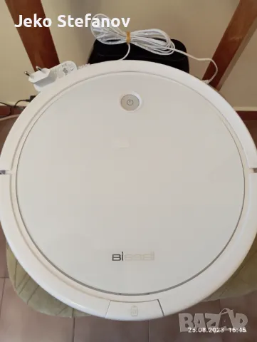   Продавам робот BISSEL  POWERFULLY VACUUMS  , снимка 3 - Прахосмукачки - 49804580
