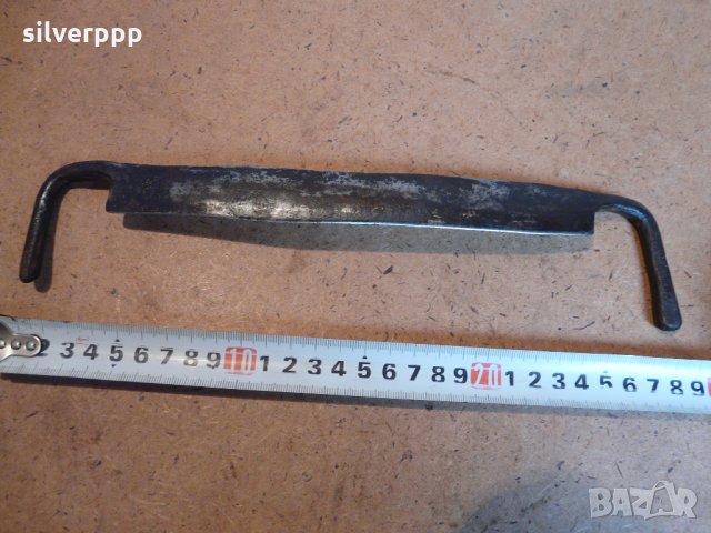  Малко ковано руканче 