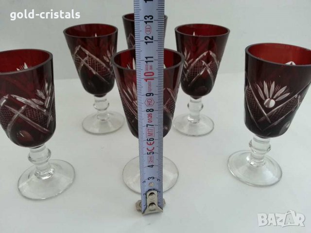 кристални чаши и гарафа цветен червен кристал , снимка 2 - Антикварни и старинни предмети - 30141080
