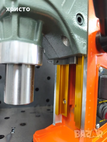 Магнитна бормашина магнитола магнитора, снимка 9 - Бормашини - 54186534