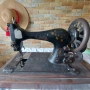 Ръчна шевна машина Singer, снимка 1