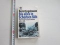 Армейска военна книга 2 световна война   Хитлер  20, снимка 1 - Специализирана литература - 31158639