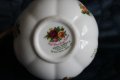 Винтидж бутилка за парфюм Royal Albert, снимка 10