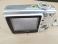 Малък фотоапарат Sony Cyber-shot DSC-S500, снимка 1