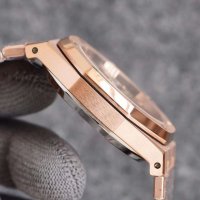 Мъжки часовник Audemars Piguet Royal Oak Series 15202 Gold с автоматичен механизъм, снимка 4 - Луксозни - 36735983