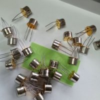 Транзистор 2Т6821 и 2Т6552, снимка 1 - Друга електроника - 39337143