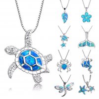 Сребърна висулка костенурка със син камък , снимка 1 - Колиета, медальони, синджири - 37953015