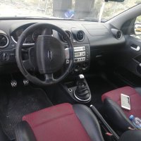 Ford Fiesta 2.0 ST, снимка 3 - Автомобили и джипове - 44147565