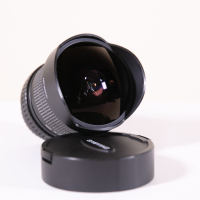 Lens Samyang 8mm f/3.5 Fish-eye CS  EF-S /EOS/  , снимка 4 - Обективи и филтри - 44630326