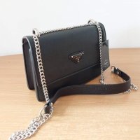 Черна чанта/реплика  Prada код SG-Z132, снимка 2 - Чанти - 42277959