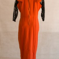 Елегантна рокля в цвят корал с черни дантелени ръкави Onyx - 2XL, снимка 5 - Рокли - 42546613