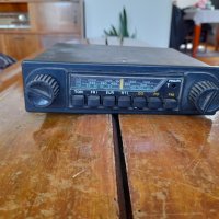 Старо автомобилно радио Philips #3, снимка 1 - Антикварни и старинни предмети - 38087601