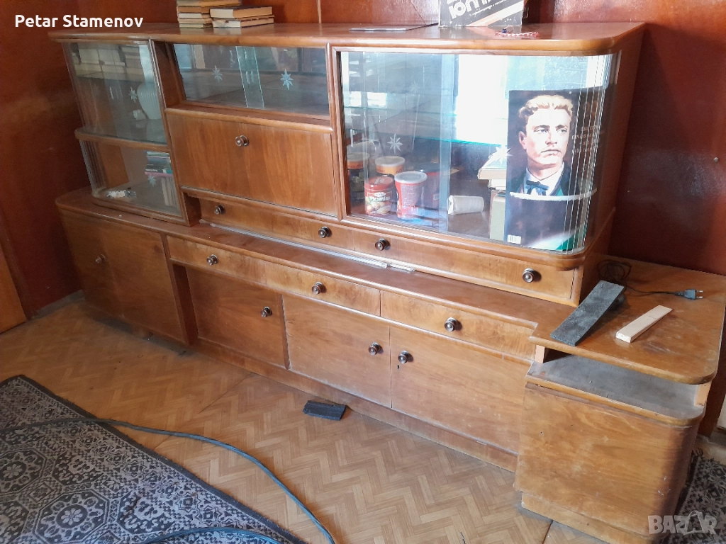 Старинен бюфет , снимка 1
