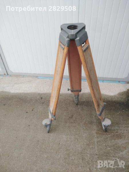 Тринога, снимка 1