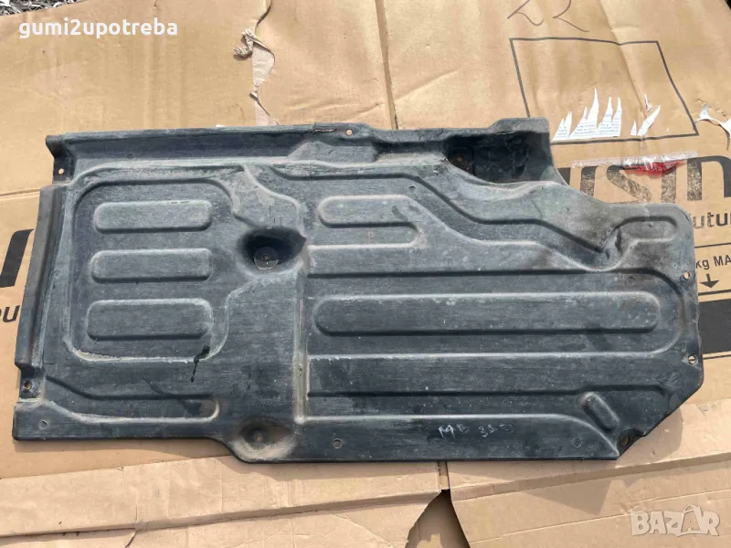 Кора под купето за Mercedes E class W211 V6 4matic Kombi OM642с ОЕМ номер A2196802106, снимка 1