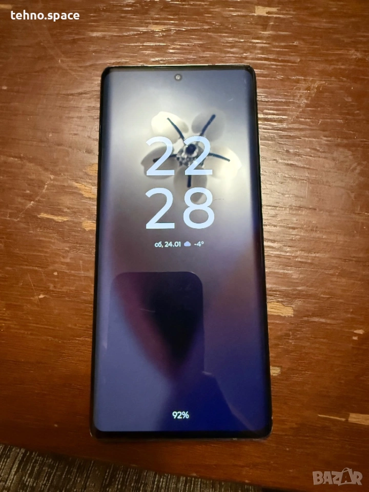 Motorola Edge 30 Ultra 256gb, снимка 1