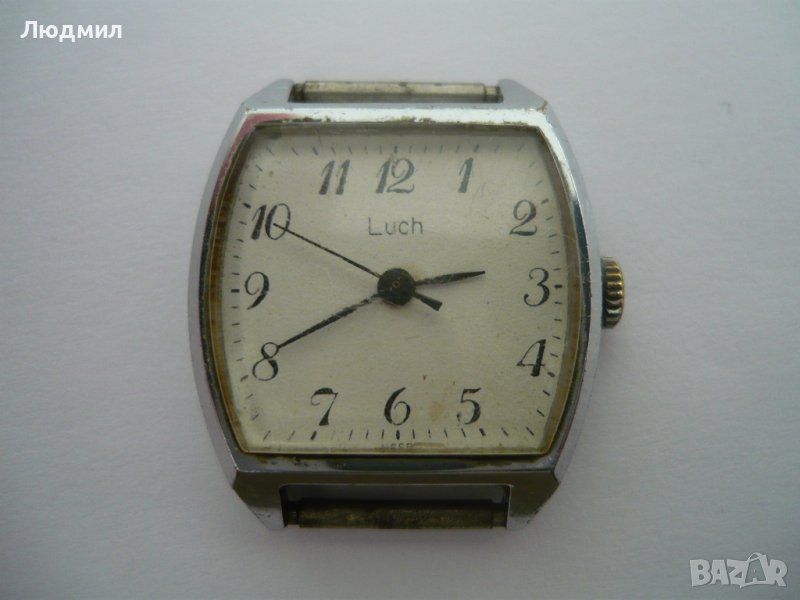 Стар механичен часовник LUCH, снимка 1