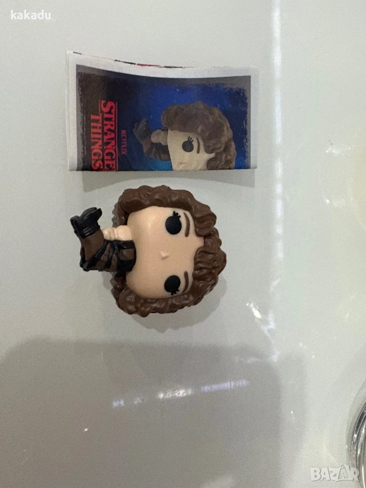 Фигурката Nancy от серията на Kinder - Strange things, снимка 1
