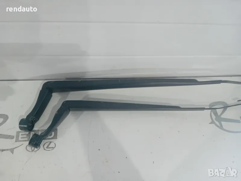 Рамена чистачки Toyota Yaris p21 1.5 m15a 2020-2024, снимка 1