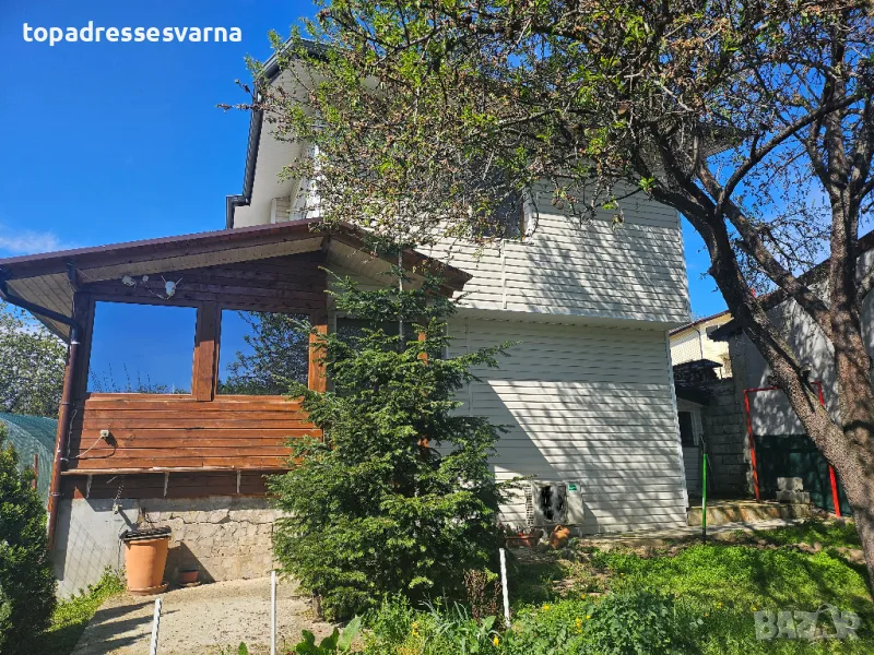 Реновирана къща кв. Галата, снимка 1