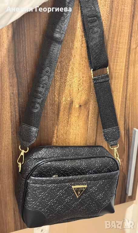 Дамска чанта Guess, снимка 1
