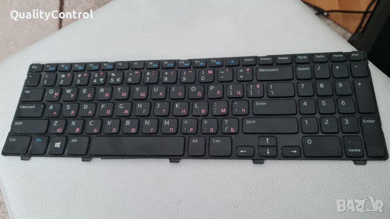 Клавиатура за Dell Inspiron 3521 3531 15R 5521 5537 Dell Vostro 2521 V2521, снимка 1