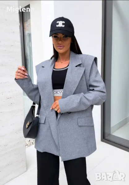 Ефектно дамско сако, снимка 1