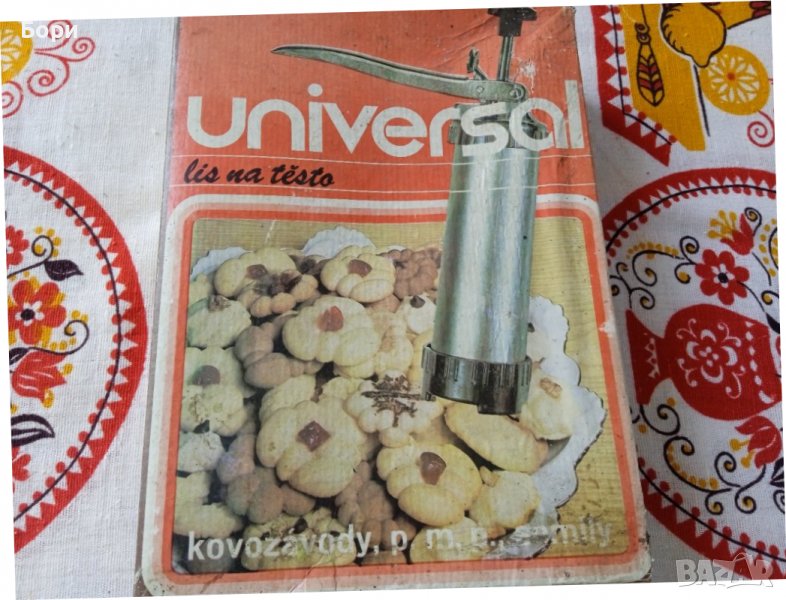 Стар шприц за тесто UNIVERSAL, снимка 1