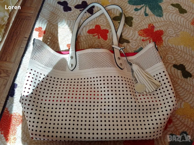 Подарявам!Бяла голяма чанта с дупчици, снимка 1