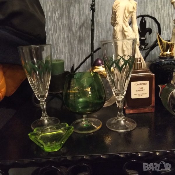 Лот кристал в зелено , снимка 1