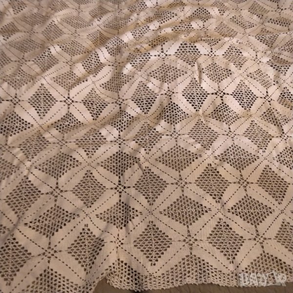 Кувертюра ръчна изработка . НАМАЛЕНИЕ, снимка 1