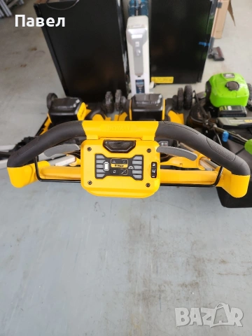 косачки DeWalt на батерии, снимка 3 - Градинска техника - 54352298