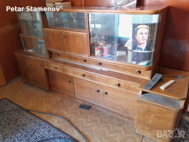 Старинен бюфет 