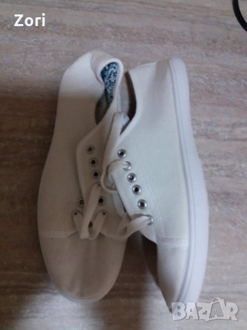 БЕЛИ гуменки номер 38, снимка 1