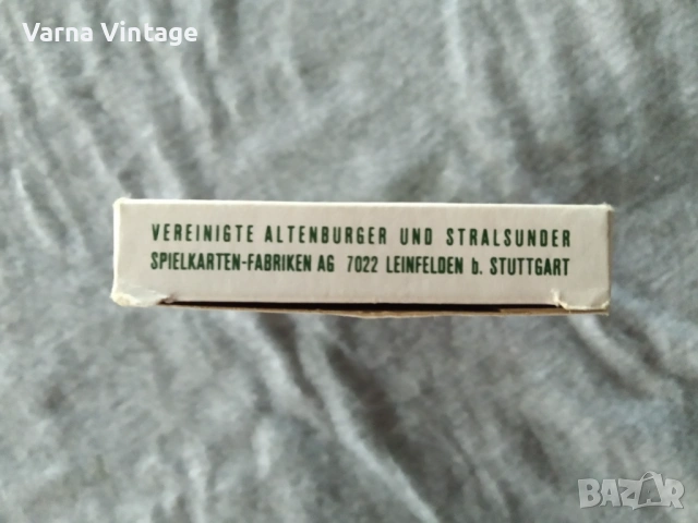 Колекционерски карти Continental Skat №1000 в оригиналната хартиена кутия. ASS Altenburger Германия, снимка 4 - Карти за игра - 54138555