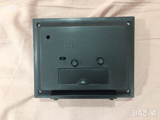 Настолни часовници - електронни  и механични от соца, снимка 3 - Други ценни предмети - 22271392