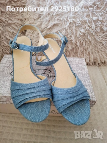 Дамски сандали 39