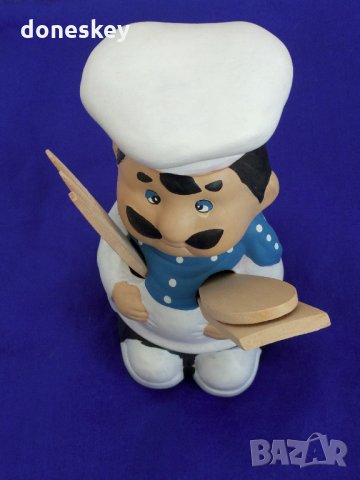 Кухненска поставка-готвач