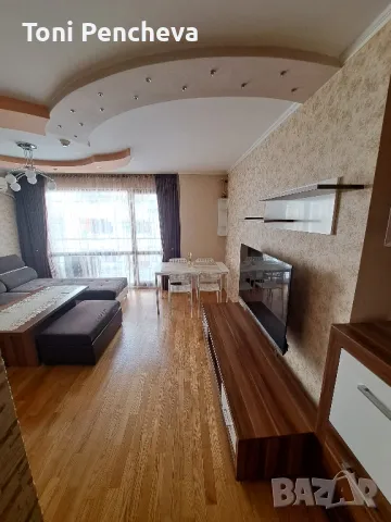 3-стаен под наем с гараж в центъра , снимка 2 - Апартаменти - 48778557