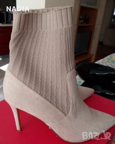 Боти ековелур и текстил