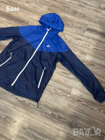 Оригинална мъжка ветровка Nike размер Л, снимка 3 - Якета - 54029923